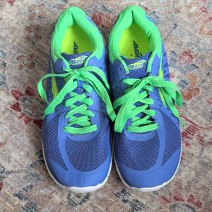 Avia Vibrant Blue Sneakers with Green Highlights